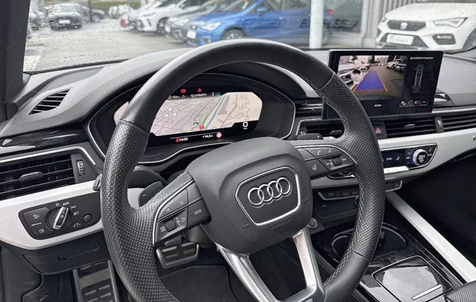 AUDI A4 Avant 40 TFSI 204 S tronic 7 Quattro Competition photo 12 2128169