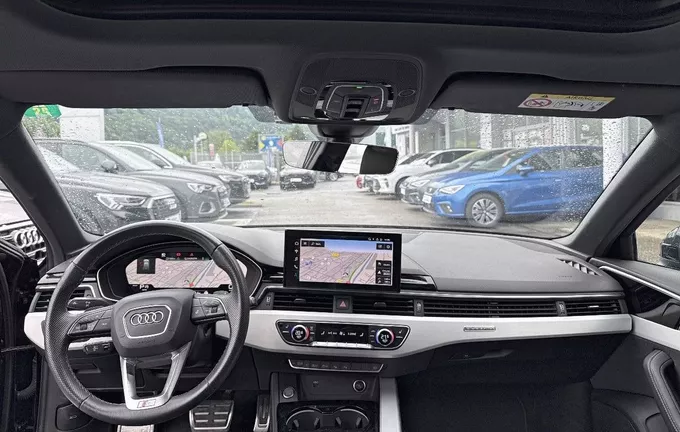 AUDI A4 Avant 40 TFSI 204 S tronic 7 Quattro Competition photo 18 2128169