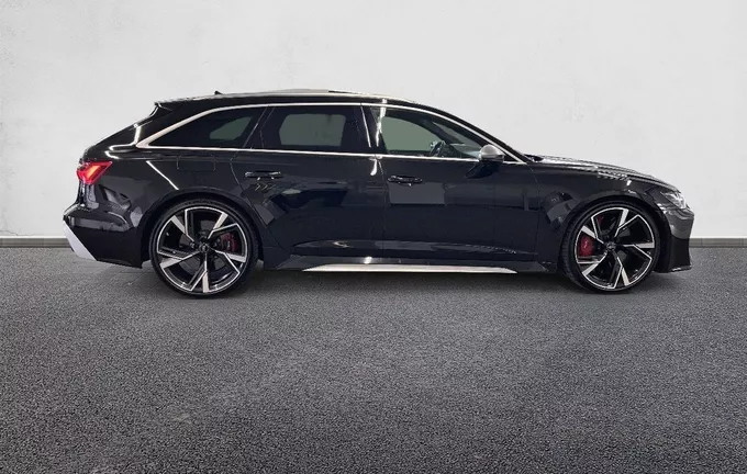AUDI RS6 Avant V8 4.0 TFSI 600 Tiptronic 8 Quattro extérieur trois quart avant droit 2119439
