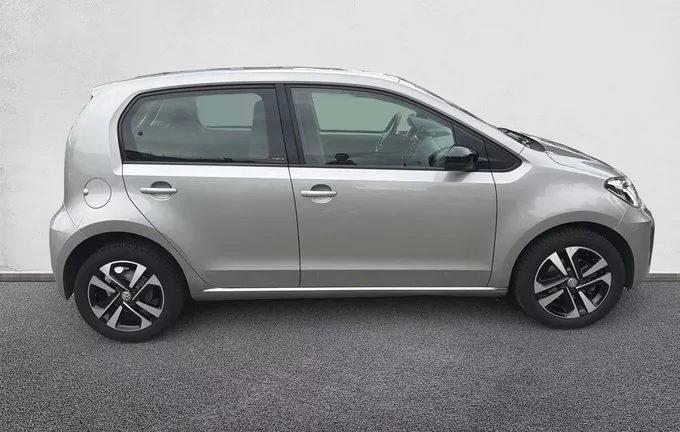 VOLKSWAGEN UP 1.0 75 BlueMotion Technology BVM5 Up! IQ.Drive extérieur côté droit 213327