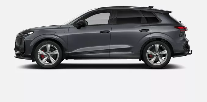 AUDI Q3 HYBRIDE Q3 e-hybrid 272 ch S tronic 6 S line extérieur trois quart avant gauche 5045