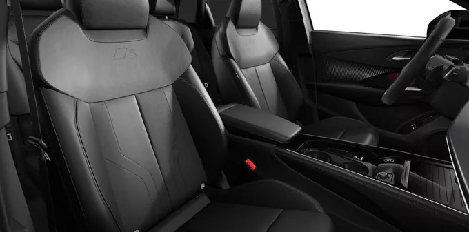 AUDI Q3 HYBRIDE Q3 e-hybrid 272 ch S tronic 6 S line extérieur trois quart arrière gauche 5045