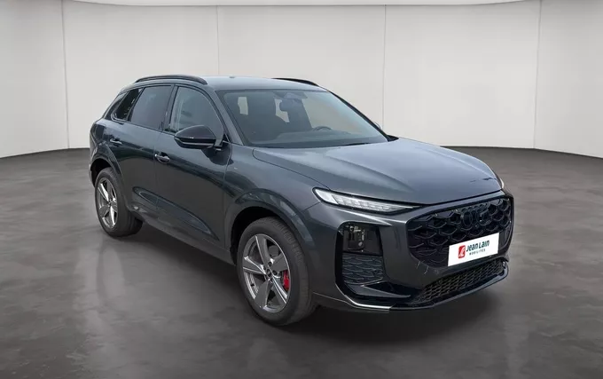 AUDI Q3 HYBRIDE Q3 e-hybrid 272 ch S tronic 6 S line extérieur trois quart avant droit 5045