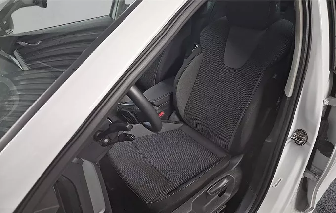 SKODA OCTAVIA Combi 1.5 TSI Hybrid 150 ch ACT DSG7 Selection extérieur trois quart arrière droit 2126695