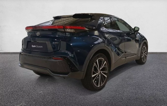TOYOTA C-HR Hybride 140 Collection extérieur trois quart arrière droit 1102309