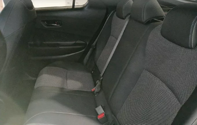 TOYOTA C-HR Hybride 140 Collection photo 17 1102309