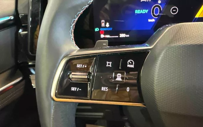 RENAULT AUSTRAL full hybrid E-Tech 200 ch Esprit Alpine photo 16 2133181