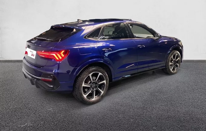 AUDI Q3 Sportback 45 TFSIe 245 ch S tronic 6 S line extérieur trois quart arrière droit 3012809
