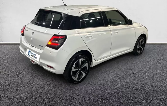 SUZUKI SWIFT 1.2 Dualjet Hybrid AllGrip Pack extérieur trois quart arrière droit 14065
