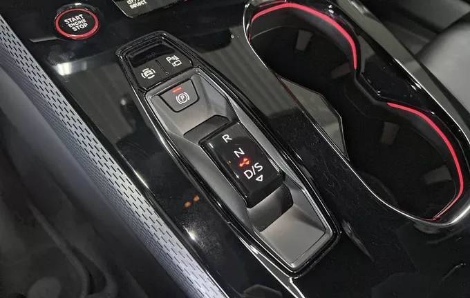 AUDI A5 TFSI 204 ch S tronic 7 Quattro photo 13 2125651