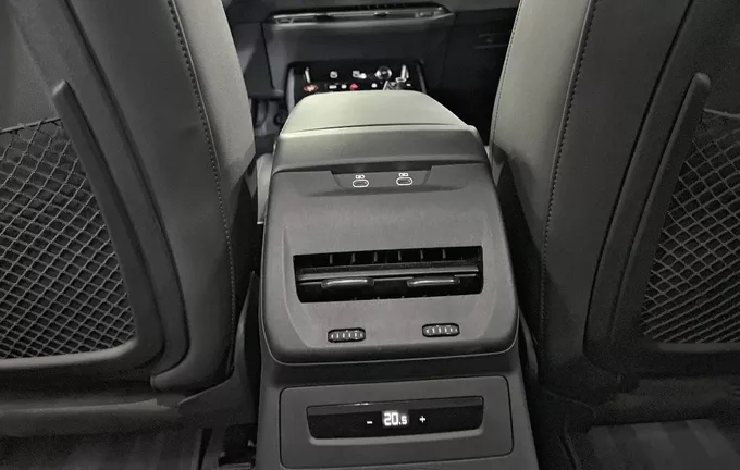 AUDI A5 TFSI 204 ch S tronic 7 Quattro photo 22 2125651