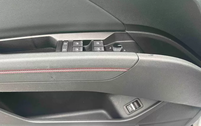 AUDI Q4 E-TRON 50 299 ch 82 kWh quattro S line photo 24 2132967
