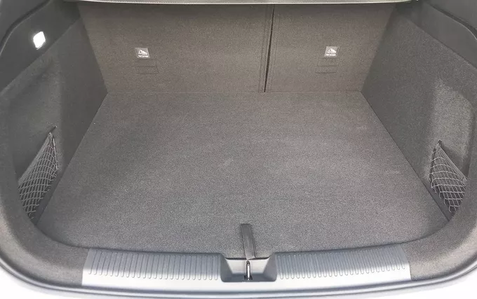MG EHS 1.5 Hybrid+ 224 ch Luxury photo 10 7749