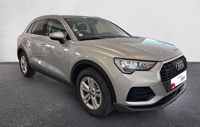 AUDI Q3 40 TDI 190 ch S tronic 7 Quattro Design extérieur trois quart avant droit 2127819