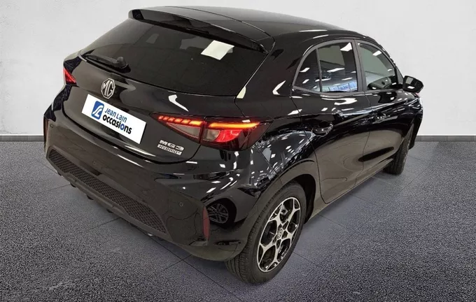 MG MG3 1.5 L Hybrid+ 195 ch Luxury extérieur trois quart arrière droit 601135