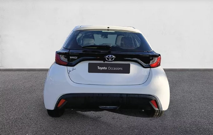 TOYOTA YARIS 70 VVT-i Dynamic Business extérieur arrière 1102797