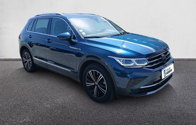 VOLKSWAGEN TIGUAN 2.0 TDI 150ch DSG7 Elegance extérieur trois quart avant droit 2128816