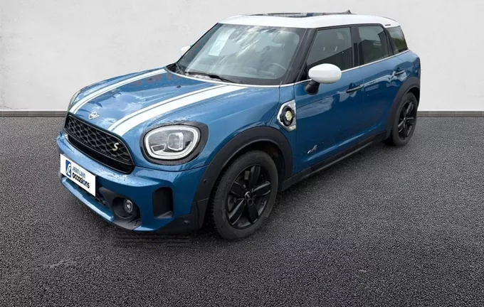 MINI COUNTRYMAN 125 - 95 ch ALL4 BVA6 Cooper SE extérieur trois quart avant gauche 