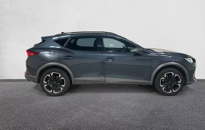 CUPRA FORMENTOR 1.5 TSI 150 ch V extérieur côté droit 945914