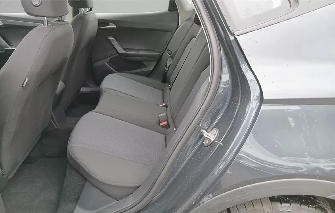 SEAT ARONA 1.0 TSI 115 ch Start/Stop DSG7 Business extérieur arrière 2127968