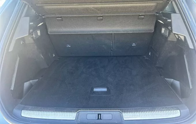 DS DS7 CROSSBACK Hybride E-Tense 300 EAT8 4x4 Rivoli extérieur arrière 946411