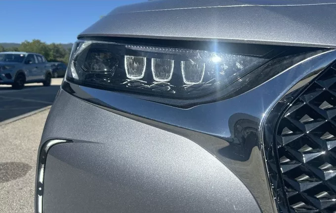 DS DS7 CROSSBACK Hybride E-Tense 300 EAT8 4x4 Rivoli photo 16 946411