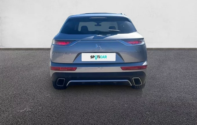 DS DS7 CROSSBACK Hybride E-Tense 300 EAT8 4x4 Rivoli extérieur trois quart avant droit 946411