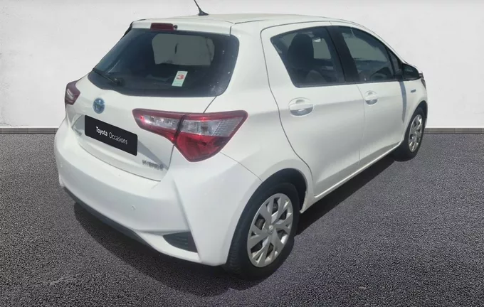TOYOTA YARIS Hybride Pro 100h France Business extérieur trois quart arrière droit 1103599