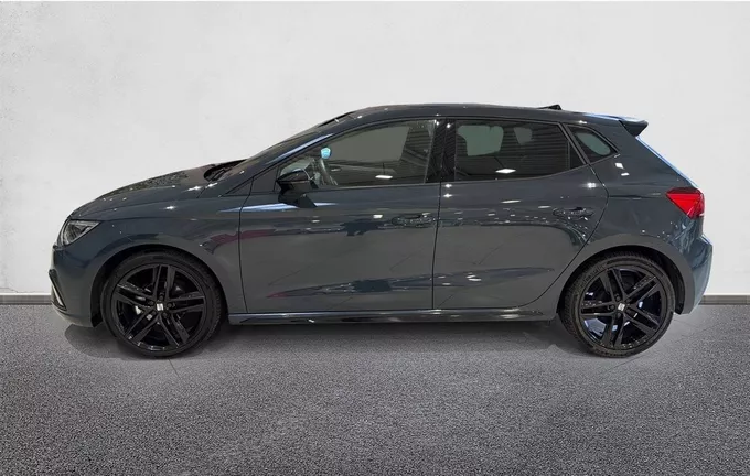 SEAT IBIZA 1.0 TSI 95 ch S/S BVM5 FR extérieur trois quart arrière gauche 2125555