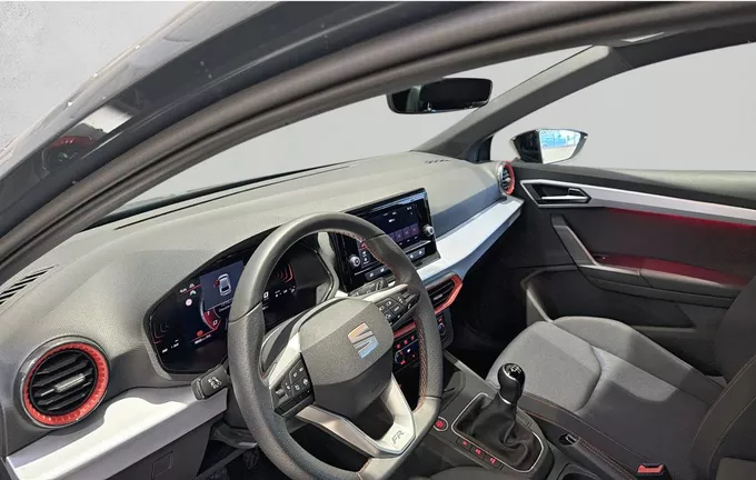 SEAT IBIZA 1.0 TSI 95 ch S/S BVM5 FR photo 13 2125555