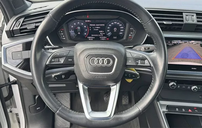AUDI Q3 35 TFSI 150 ch Design photo 14 3014393