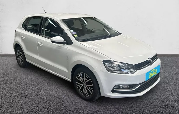 VOLKSWAGEN POLO 1.2 TSI 90 BMT DSG7 Série Spéciale Allstar extérieur trois quart avant droit 213184
