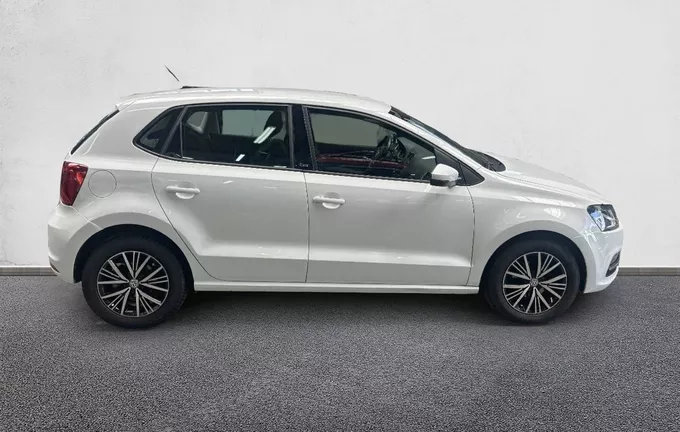 VOLKSWAGEN POLO 1.2 TSI 90 BMT DSG7 Série Spéciale Allstar extérieur côté droit 213184