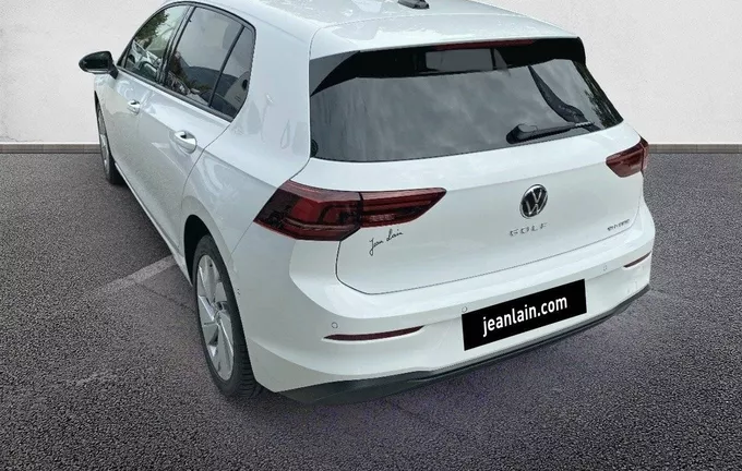 VOLKSWAGEN GOLF 1.5 eHybrid 204 DSG6 VW Edition extérieur trois quart arrière gauche 9433