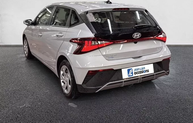 HYUNDAI I20 1.2 79 Initia extérieur trois quart arrière gauche 13501