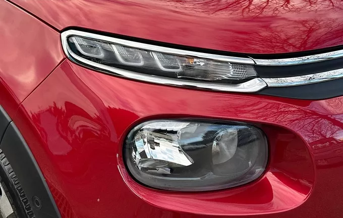 CITROEN C3 PureTech 110 S&S EAT6 Shine photo 16 944436