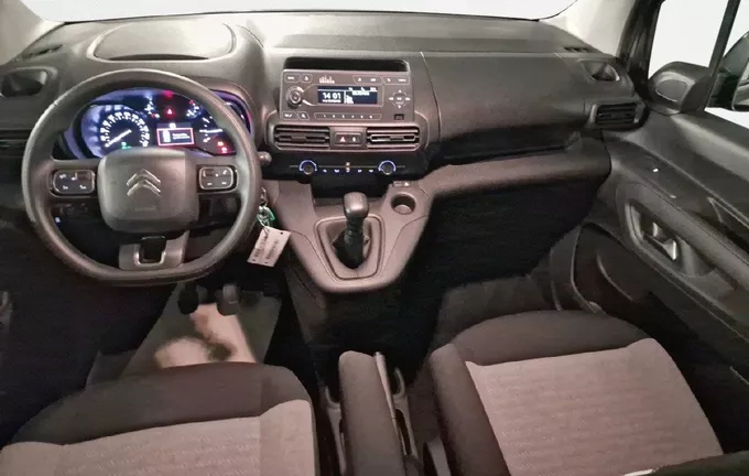 CITROEN BERLINGO Taille M BlueHDi 100 S&S BVM6 Feel extérieur côté gauche 943553