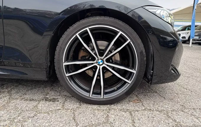 BMW SERIE 3 Touring 320d xDrive 190 ch BVA8 M Sport photo 9 212510