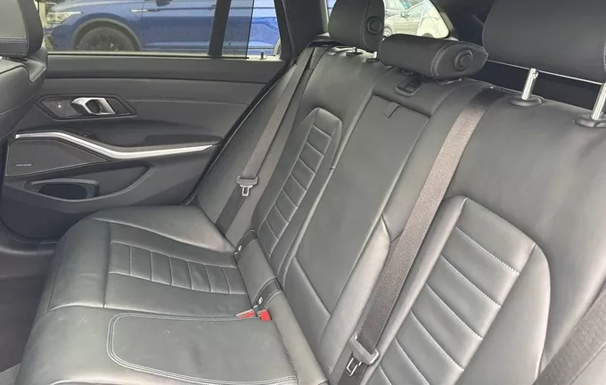BMW SERIE 3 Touring 320d xDrive 190 ch BVA8 M Sport photo 17 212510
