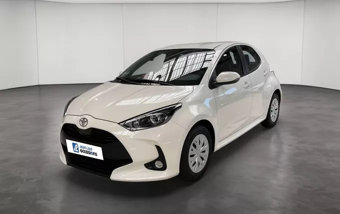 TOYOTA YARIS 70 VVT-i Dynamic Business extérieur trois quart avant gauche 1103860