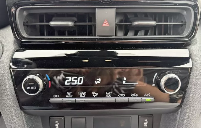 TOYOTA YARIS CROSS Hybride 130h 2WD Design photo 14 149426