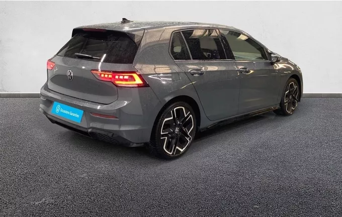VOLKSWAGEN GOLF 2.0 TDI 150 DSG7 R-Line Edition extérieur avant 2133191