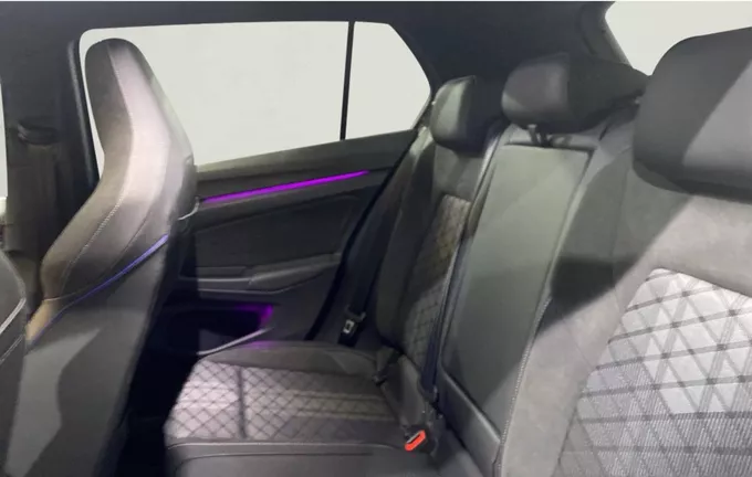 VOLKSWAGEN GOLF 2.0 TDI 150 DSG7 R-Line Edition extérieur arrière 2133191