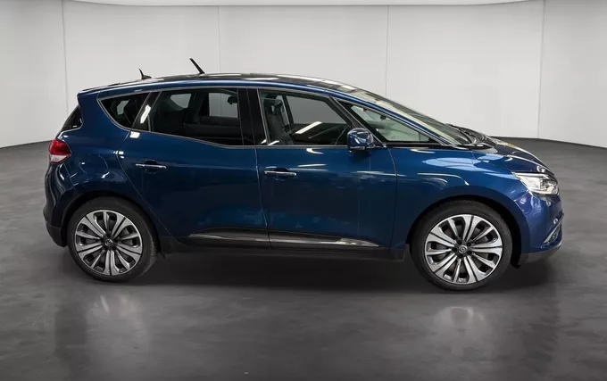 RENAULT SCENIC TCe 115 FAP Trend extérieur côté droit 213661