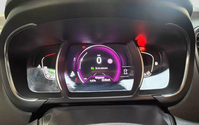 RENAULT SCENIC TCe 115 FAP Trend photo 17 213661