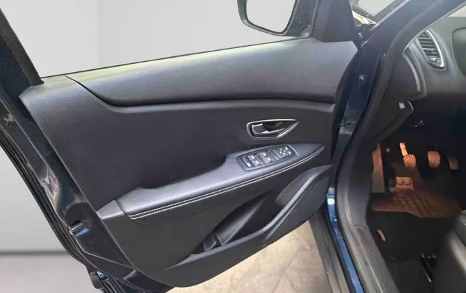RENAULT SCENIC TCe 115 FAP Trend photo 20 213661