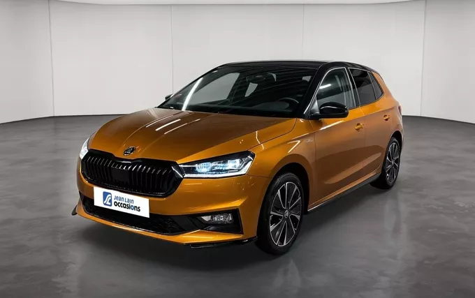 SKODA FABIA 1.5 TSI 150 ch DSG7 Monte-Carlo extérieur trois quart avant gauche 2132595