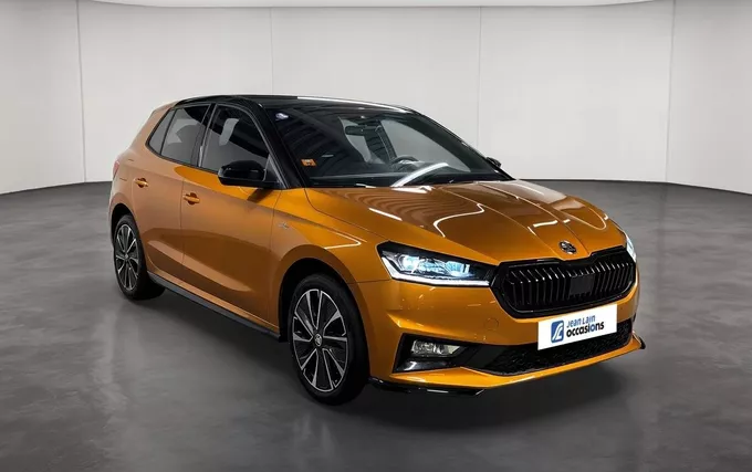 SKODA FABIA 1.5 TSI 150 ch DSG7 Monte-Carlo extérieur trois quart avant droit 2132595