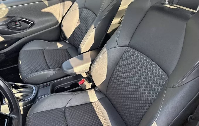 TOYOTA YARIS Hybride 116h Collection photo 20 1103628