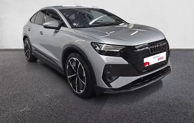 AUDI Q4 E-TRON Sportback 45 285 ch 82 kWh S line extérieur trois quart avant droit 2126698